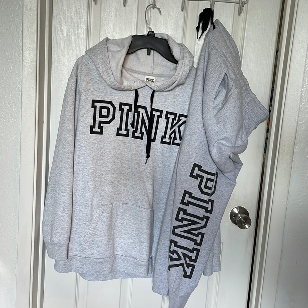 VS Pink Jogger Set